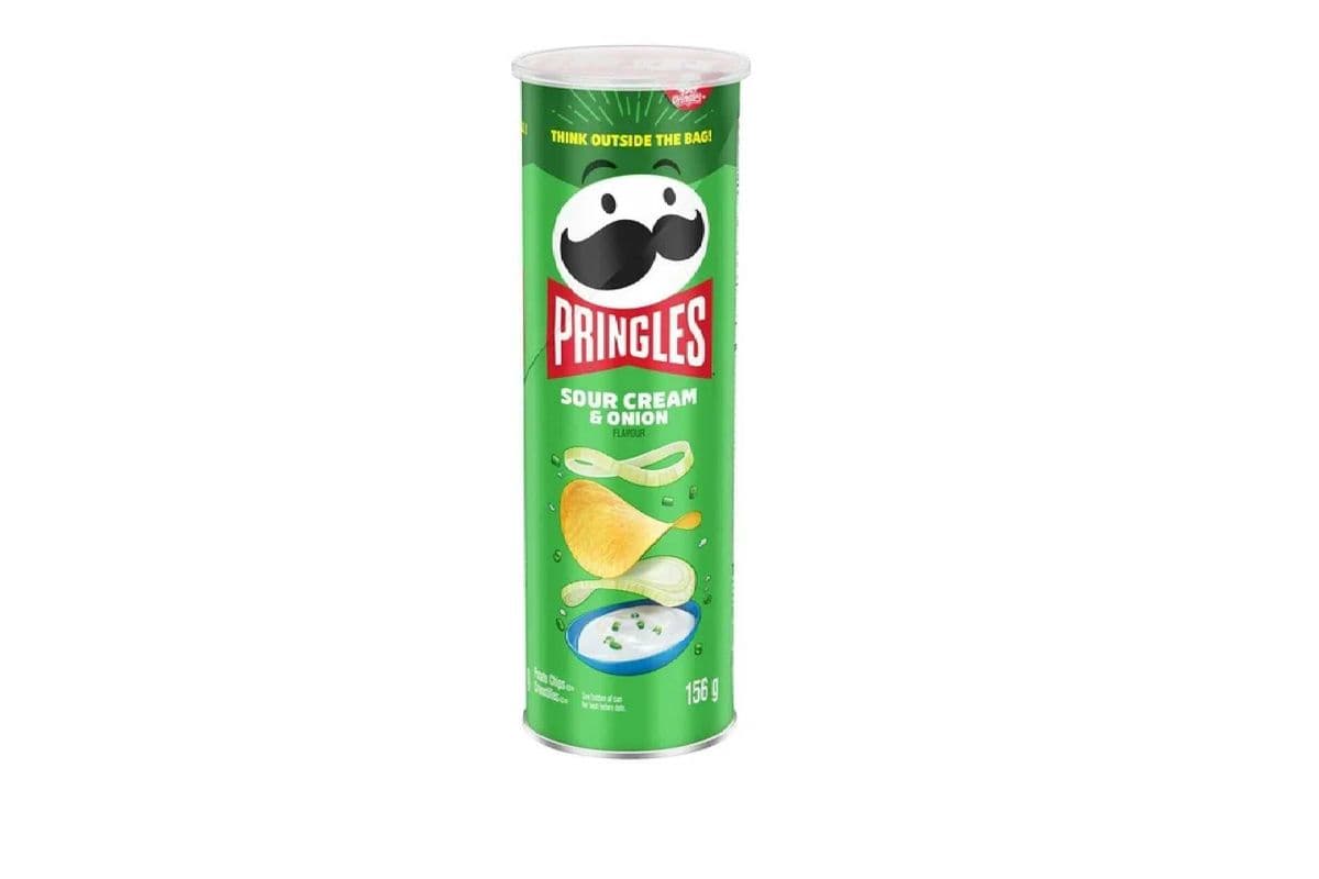 Pringles Sour Cream and Onion (156 g)