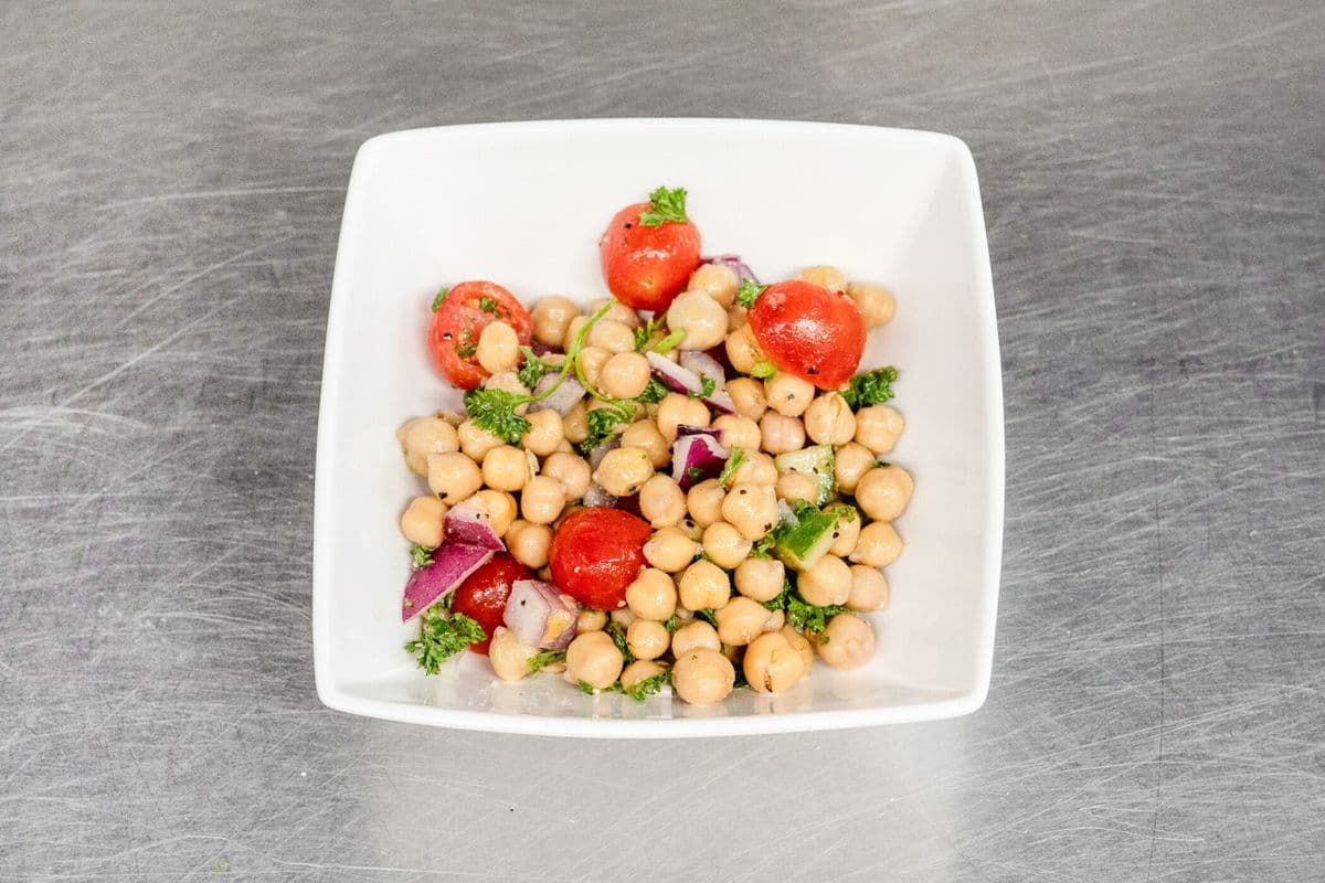 Medium Mediterranean Chickpea Salad (300 g)