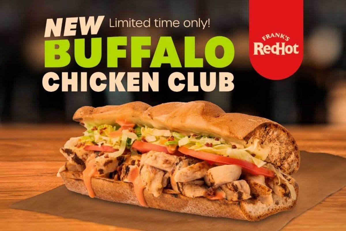 12" Large Buffalo Chicken Club (890 Cal)