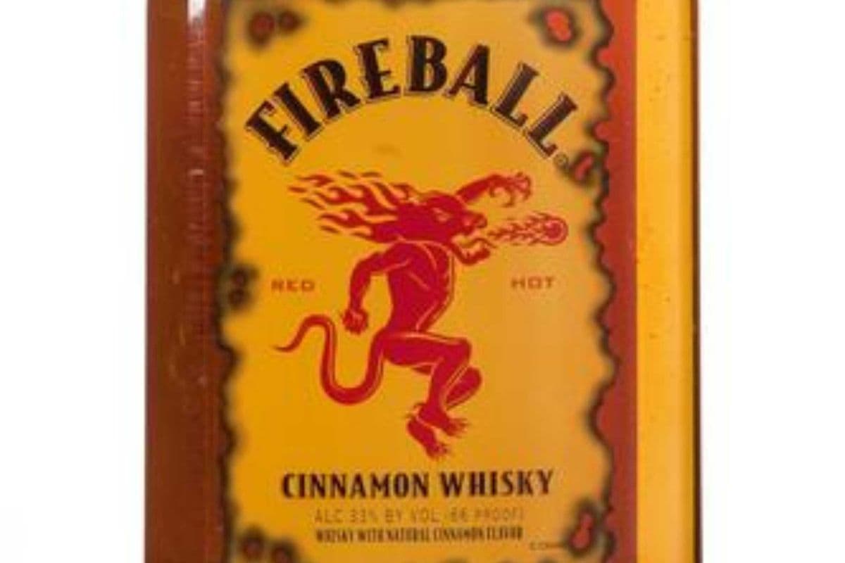 Fireball (1 x 375 ml Bottle)