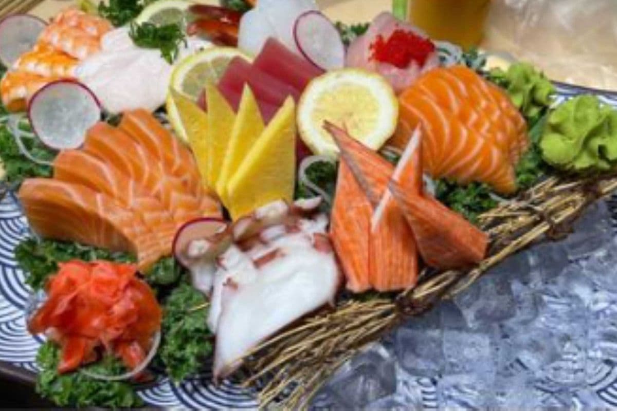 Sashimi Party Tray A (35 pcs)
