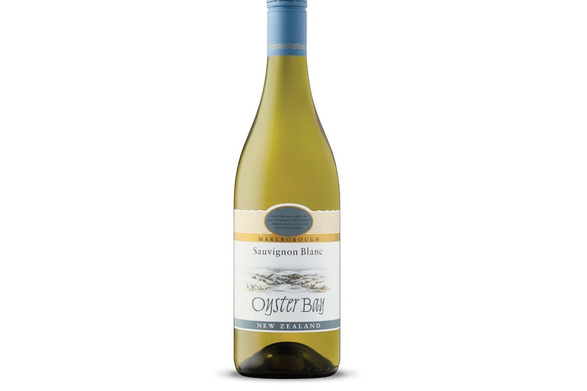 Oyster Bay Sauvignon Blanc, New Zealand (1 x 750 ml)