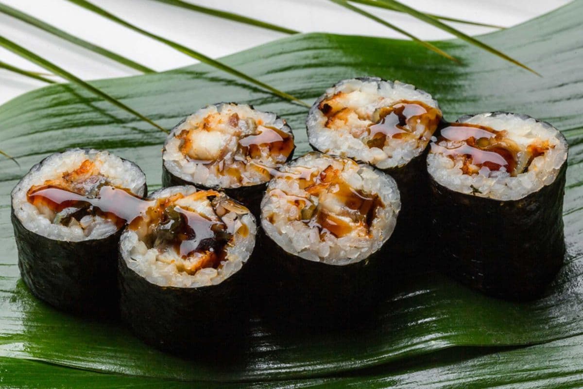 Unagi (BBQ Eel) Roll (6 Pieces)