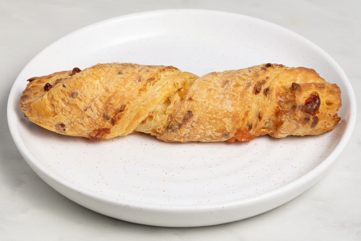 Cheddar Cheese Twist