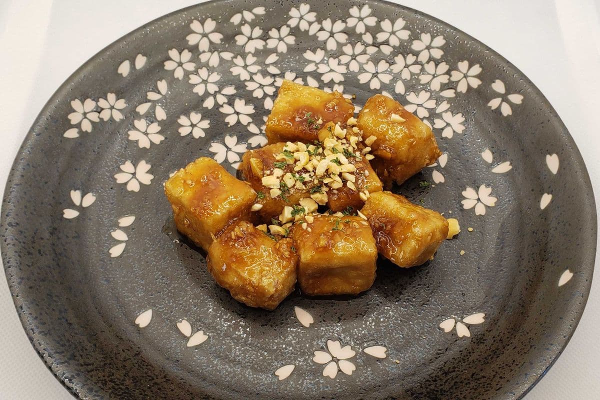 Tofu Gangjeong (8 pcs) (Soy Garlic)