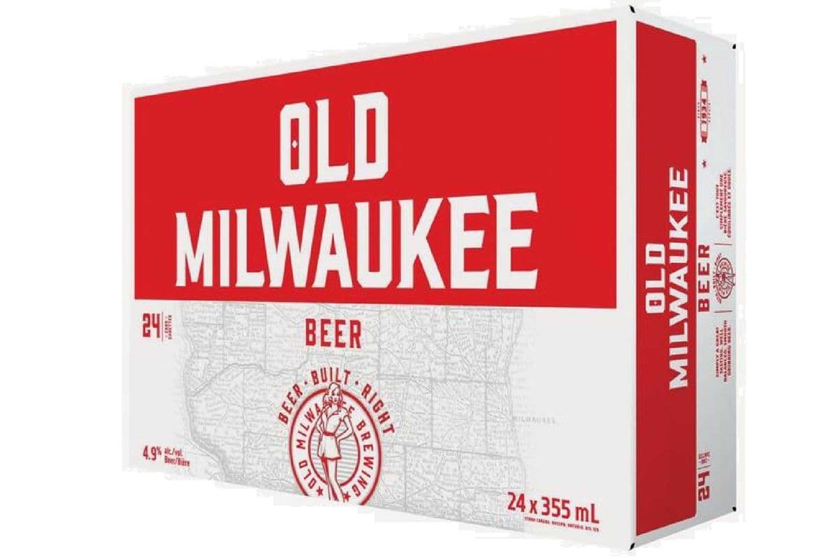 Old Milwaukee Regular (24 Pack Cans) (24 x 355 ml Cans)