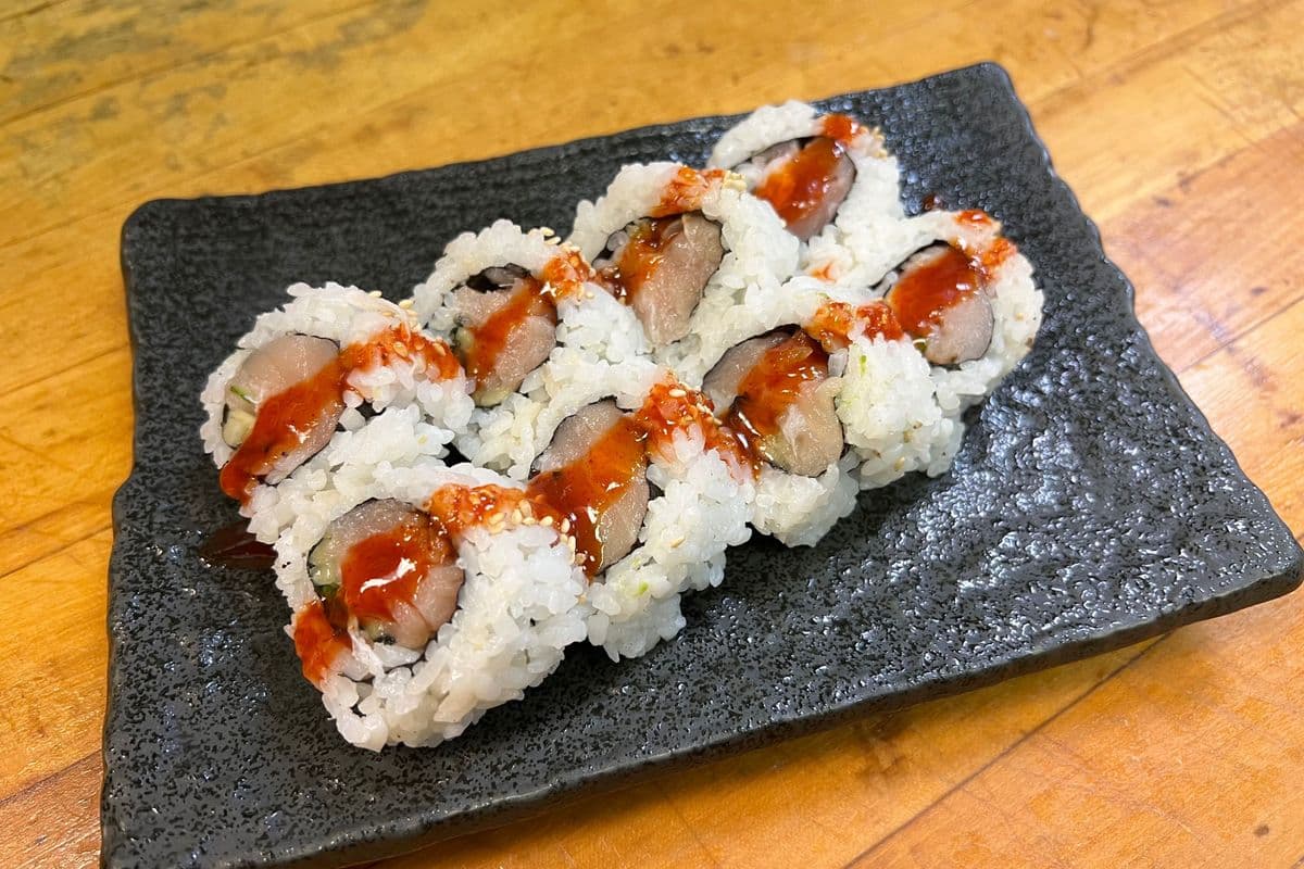 Spicy Tuna Roll (8 pcs)