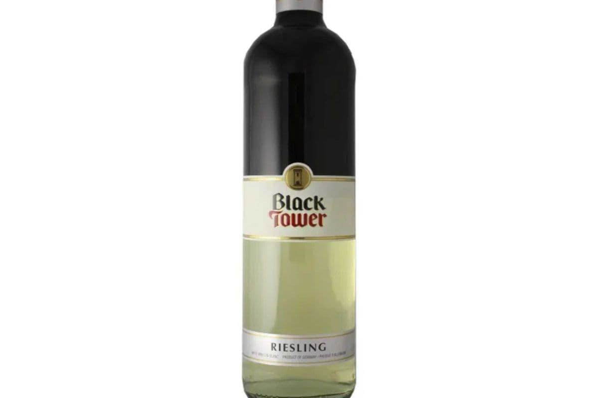 Black Tower Riesling (750 ml Bottle) (1 x 750 ML )