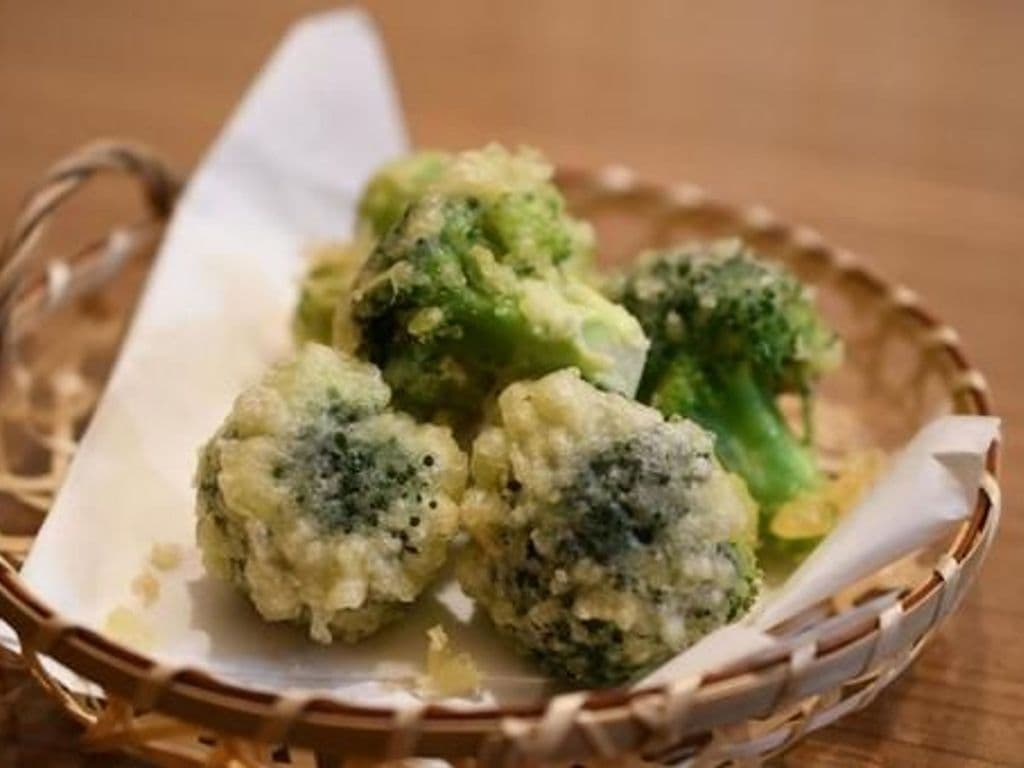 Broccoli Tempura (8pcs)