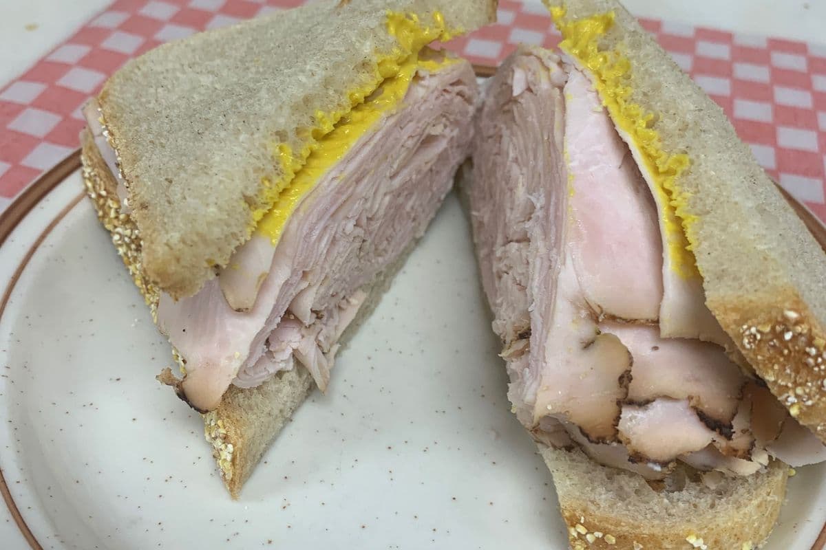 Sandwich à la dinde rôtie / Roast turkey sandwich