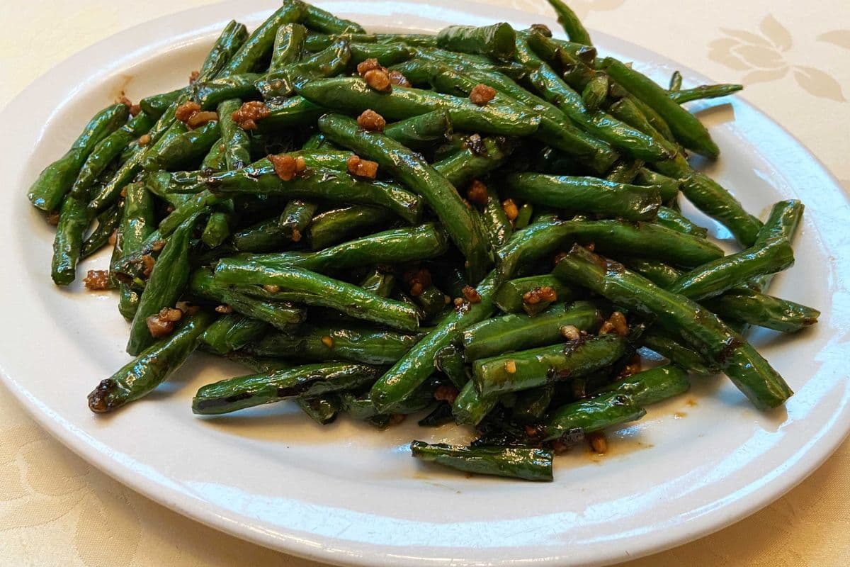 63. Spicy Stir-Fried Green Beans with Minced Pork