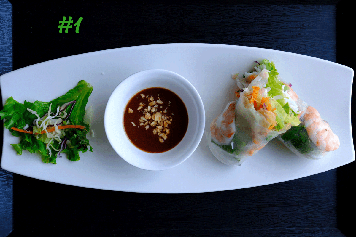A1. Steamed Prawn Salad Rolls (2 Rolls)