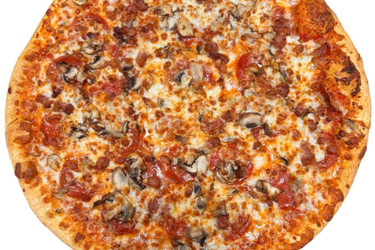 Small Canadian Pizza
