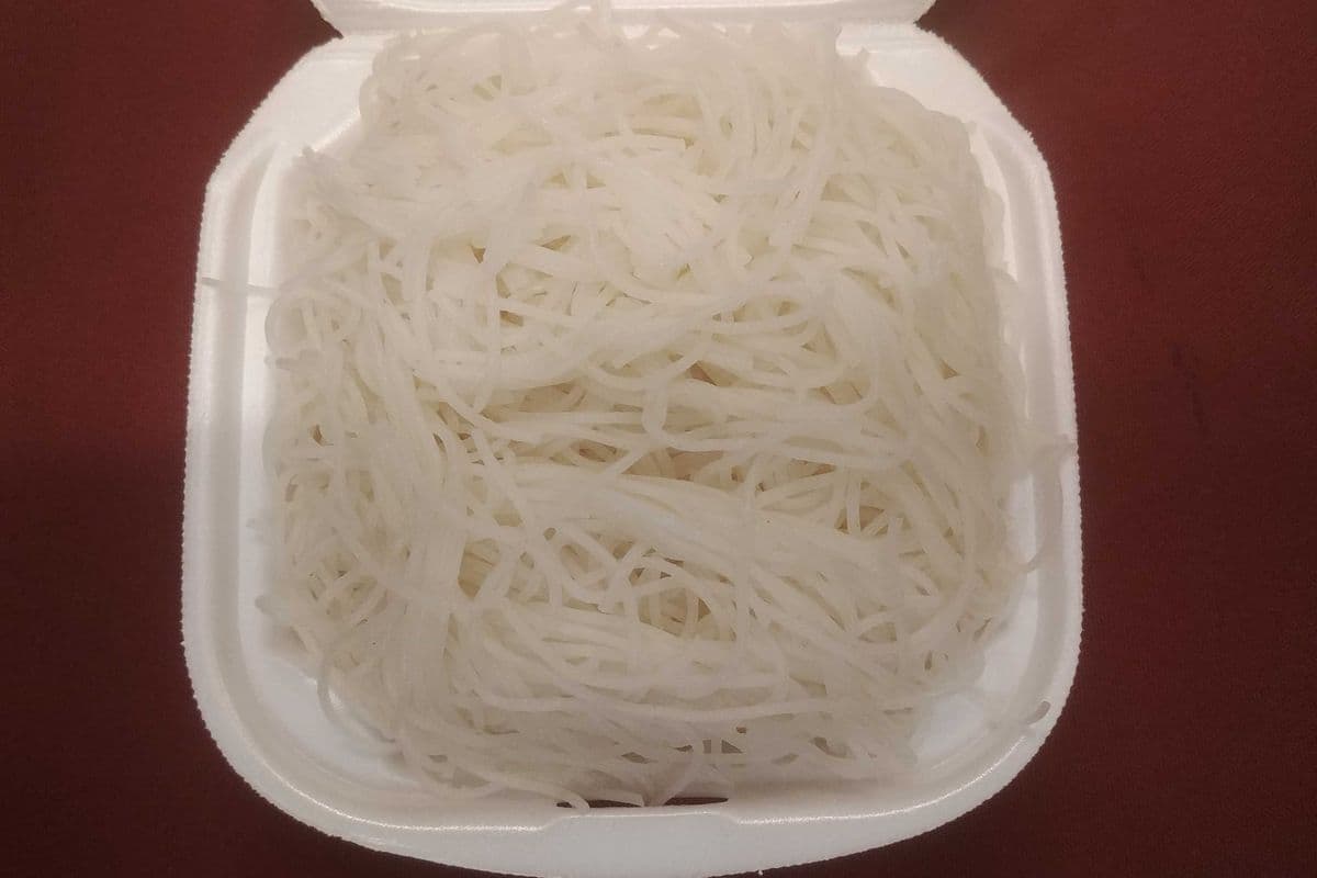 97. Vermicelles à la vapeur / Steamed Rice Noodles