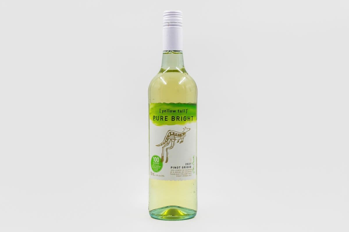 YELLOW TAIL PURE WHITE PINOT GRIGIO 750ML (1 x 750 ML)