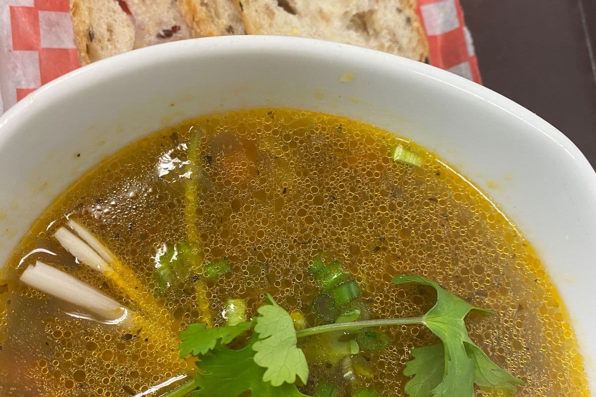 Regular Vegetable Soup with Toast