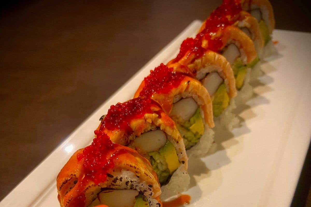 Torched Fire Dragon Roll (8pcs)