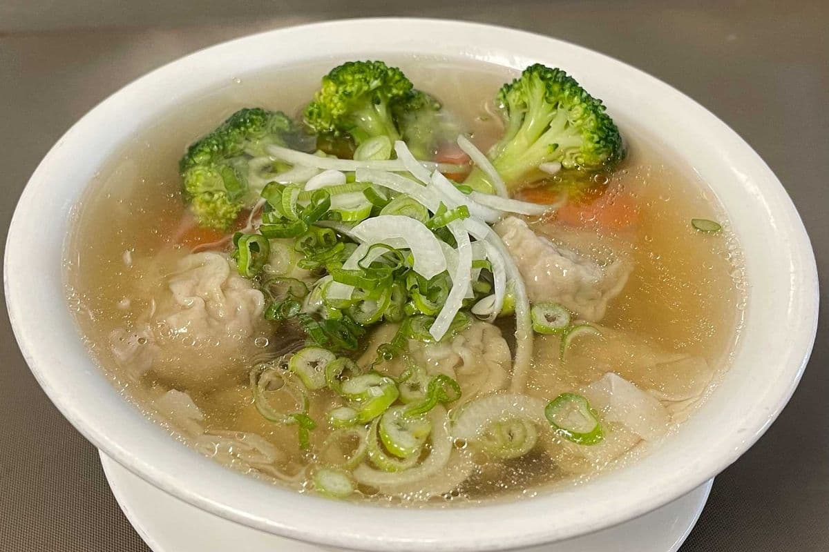 D14-A. Shrimp & Pork Wonton RICE Noodle Soup / PHỞ Hoành Thánh