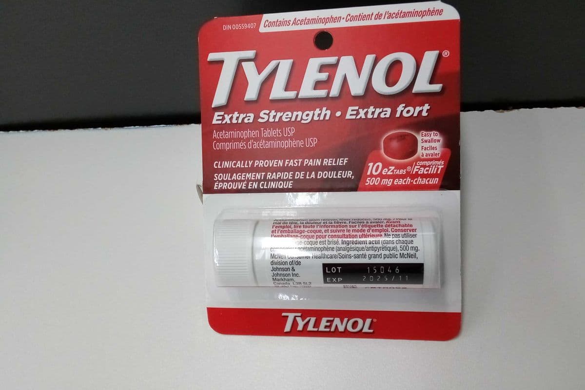 Tylenol - Extra Strength (10 tabs, 500g each)