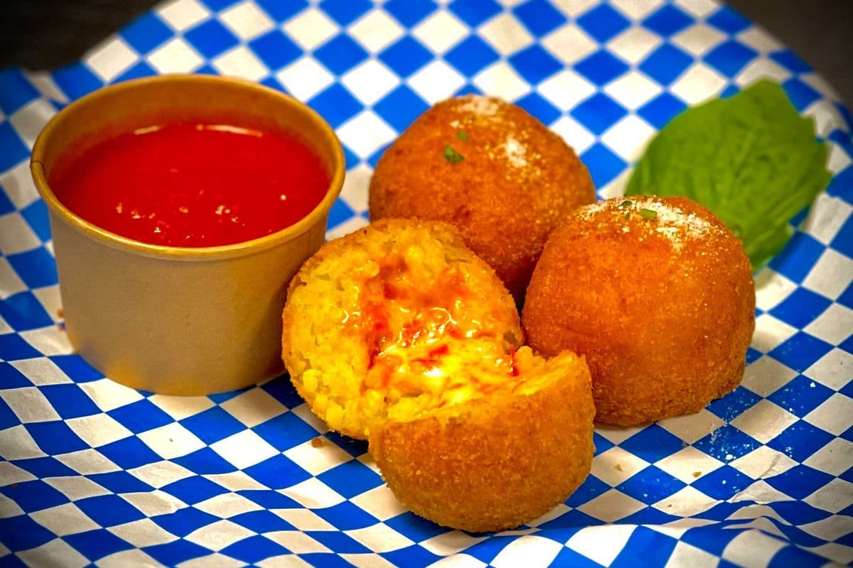 Rice Balls (3pc)