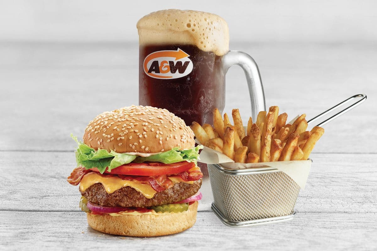 Cheddar Bacon Uncle Burger Combo