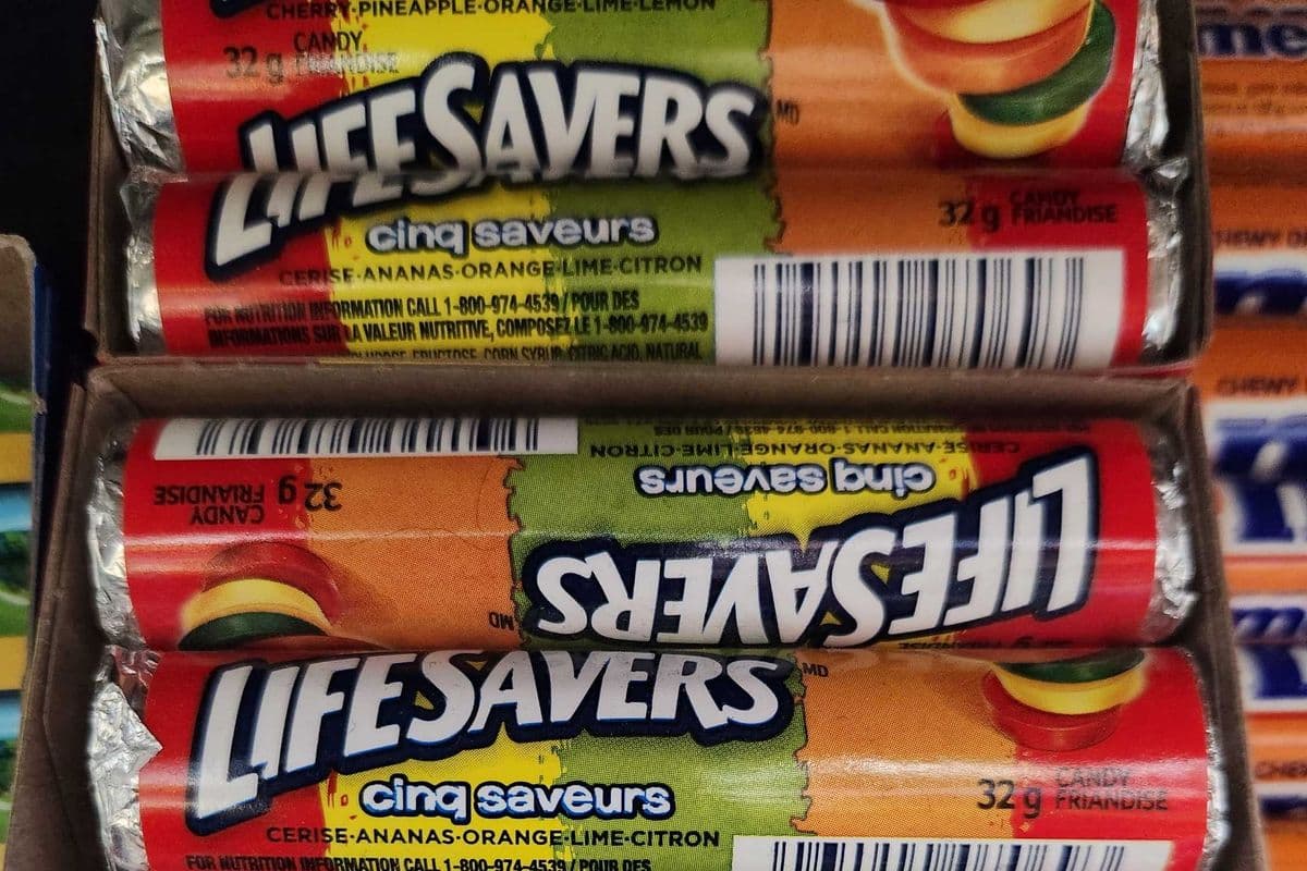 Life Savers bonbon dur cinq saveurs (32 g) / Life Savers Hard Candy Five Flavours (32 g)