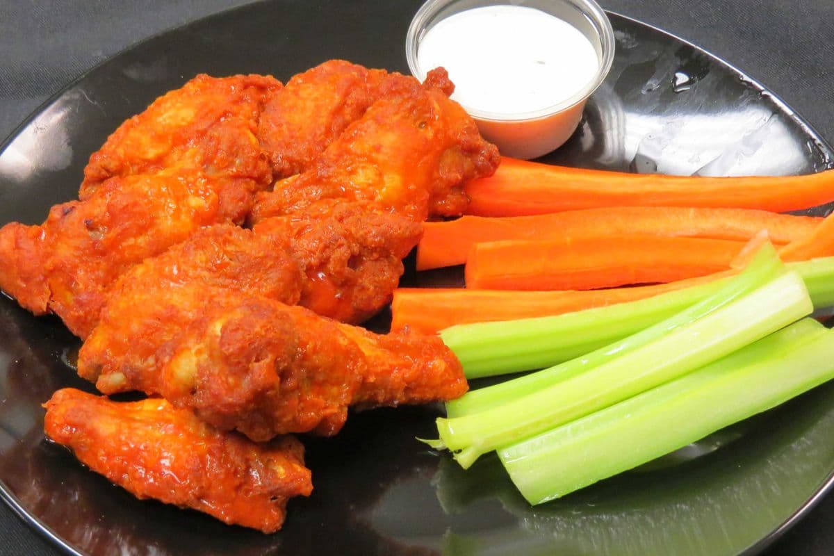 Chicken Wings (8 pcs)