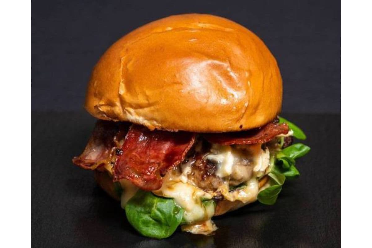 Bacon Cheeseburger