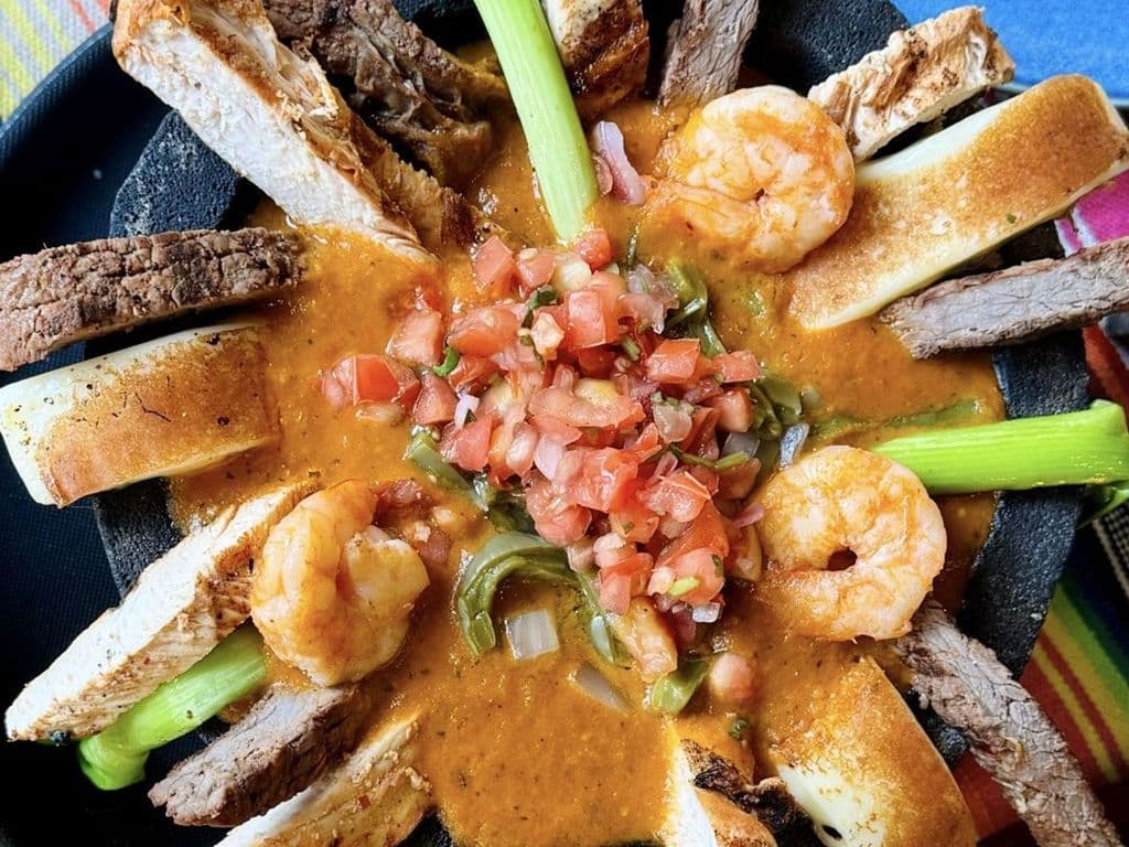 Mixed Grill Molcajete