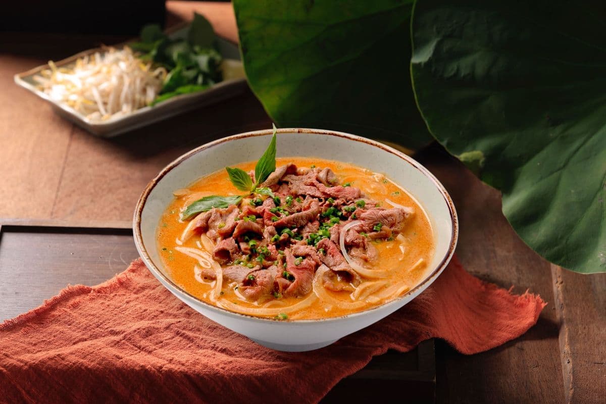 7B. Peanut Sate Beef Pho