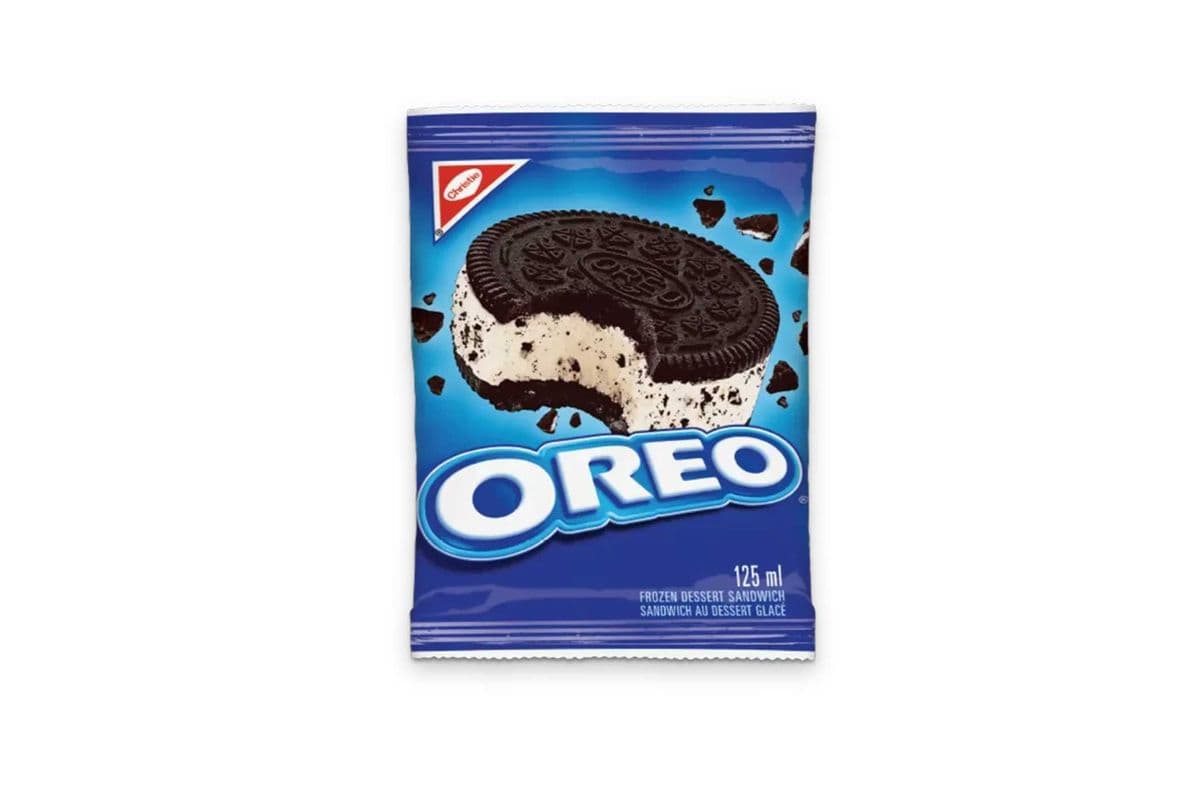 Oreo Frozen Dessert Sandwich (125ml)
