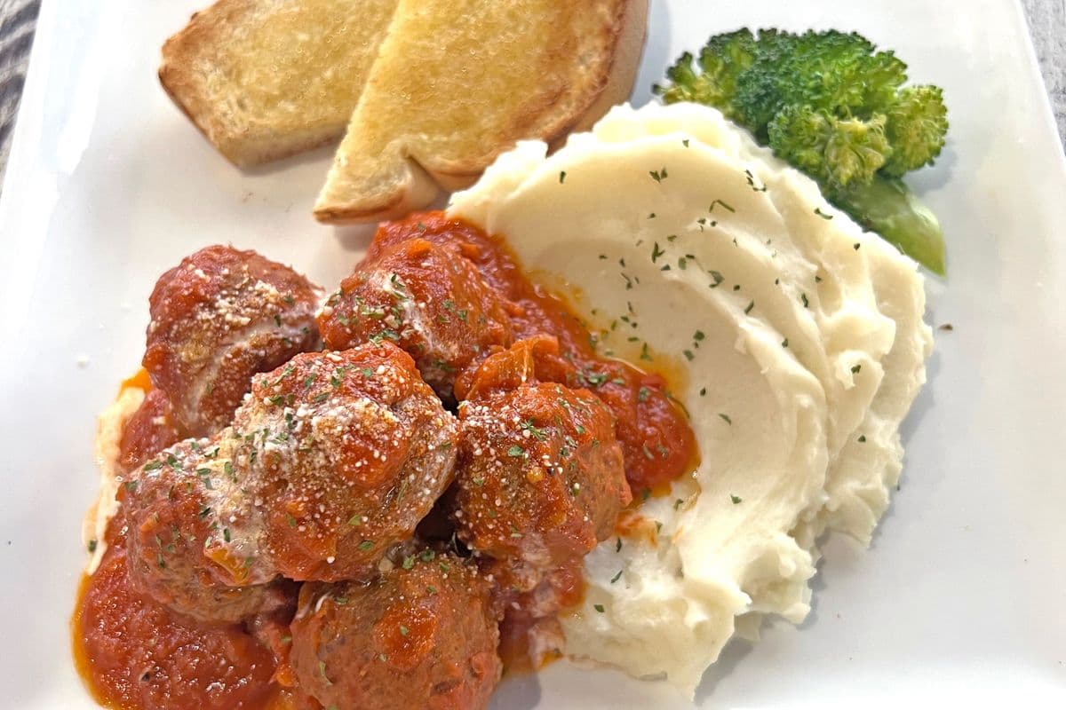 Meat balls with Mashed Potato