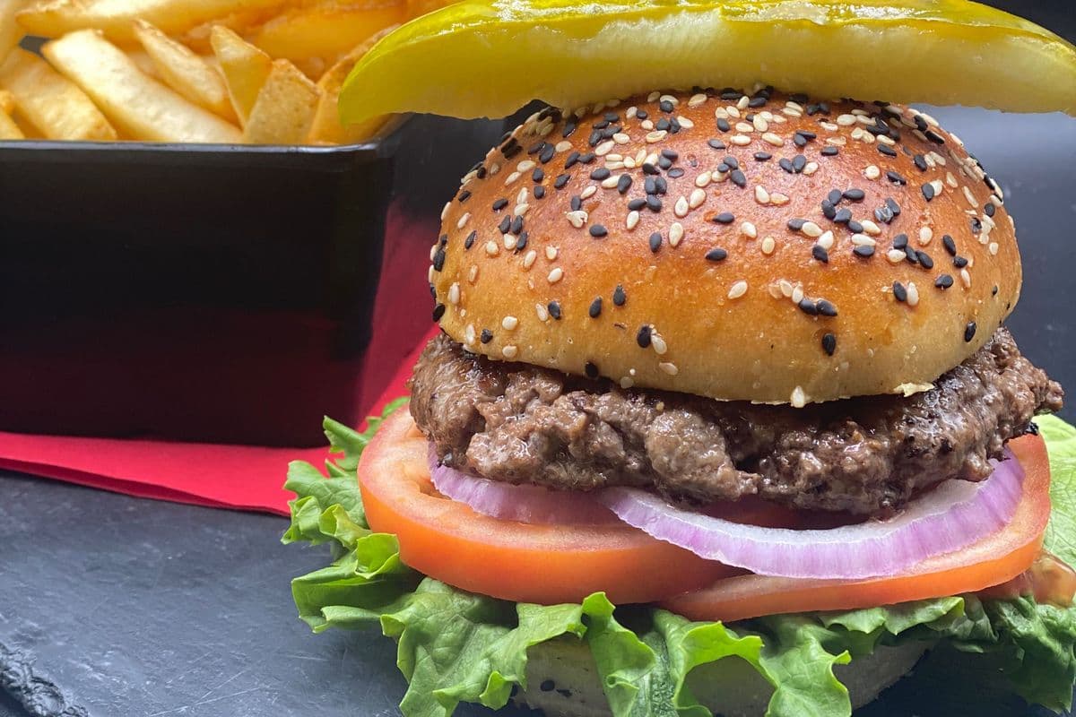 Hand-Crafted HouseBurger