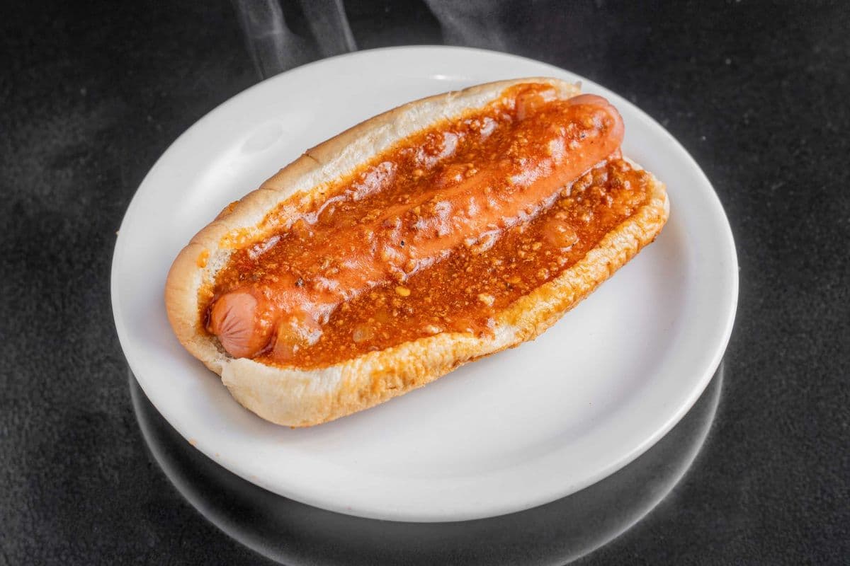 Hot-dog à la vapeur michigan / Michigan Steamed Hot Dog