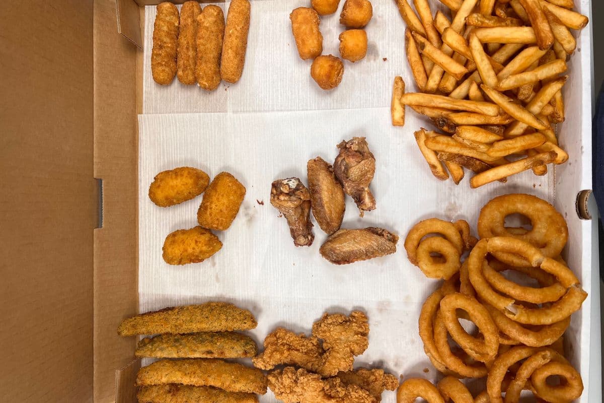 Six Platters with Three Sauces