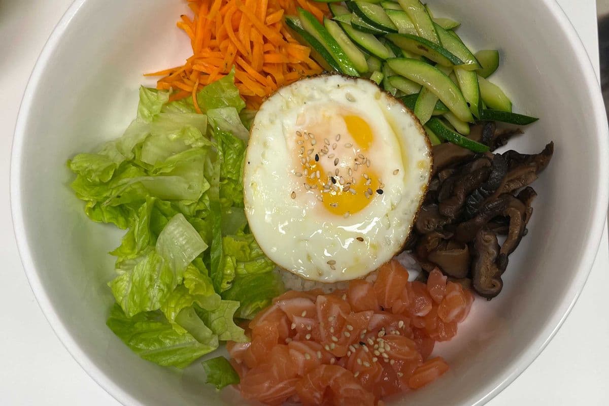 Salmon Bibimbap with Egg