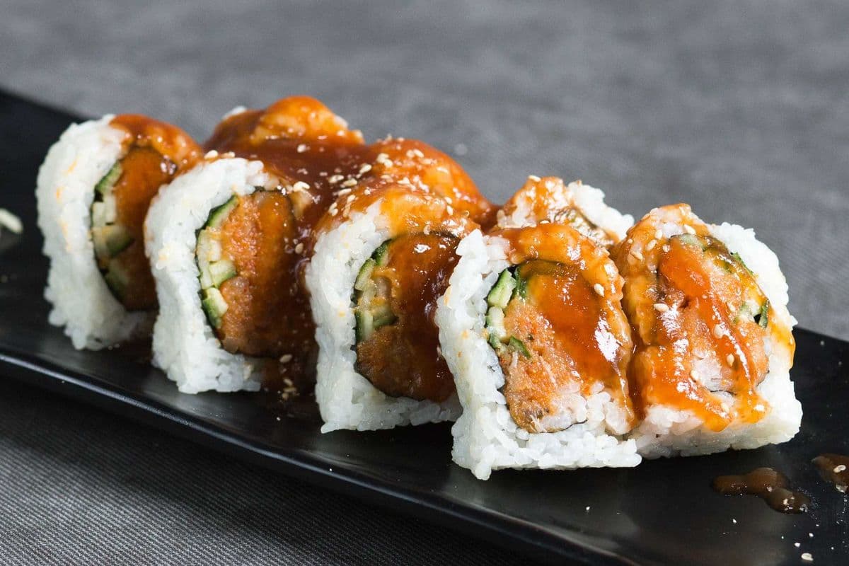 Spicy Tuna Roll (8 pcs)