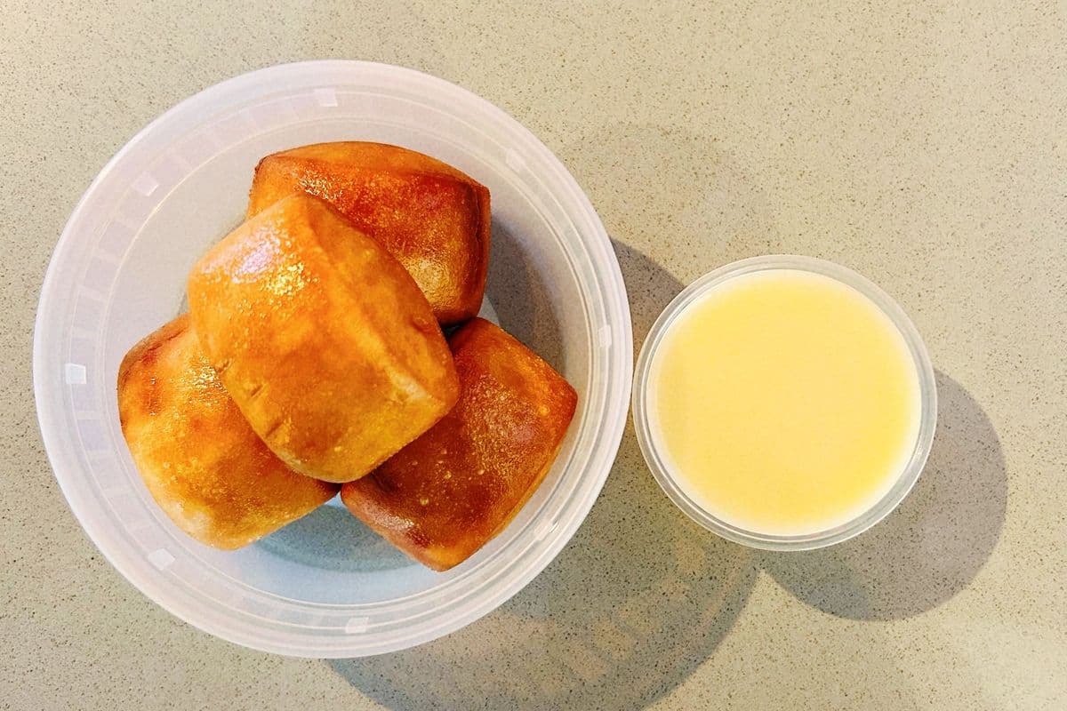 Fried Mini Buns (4pcs) 炸小馒头