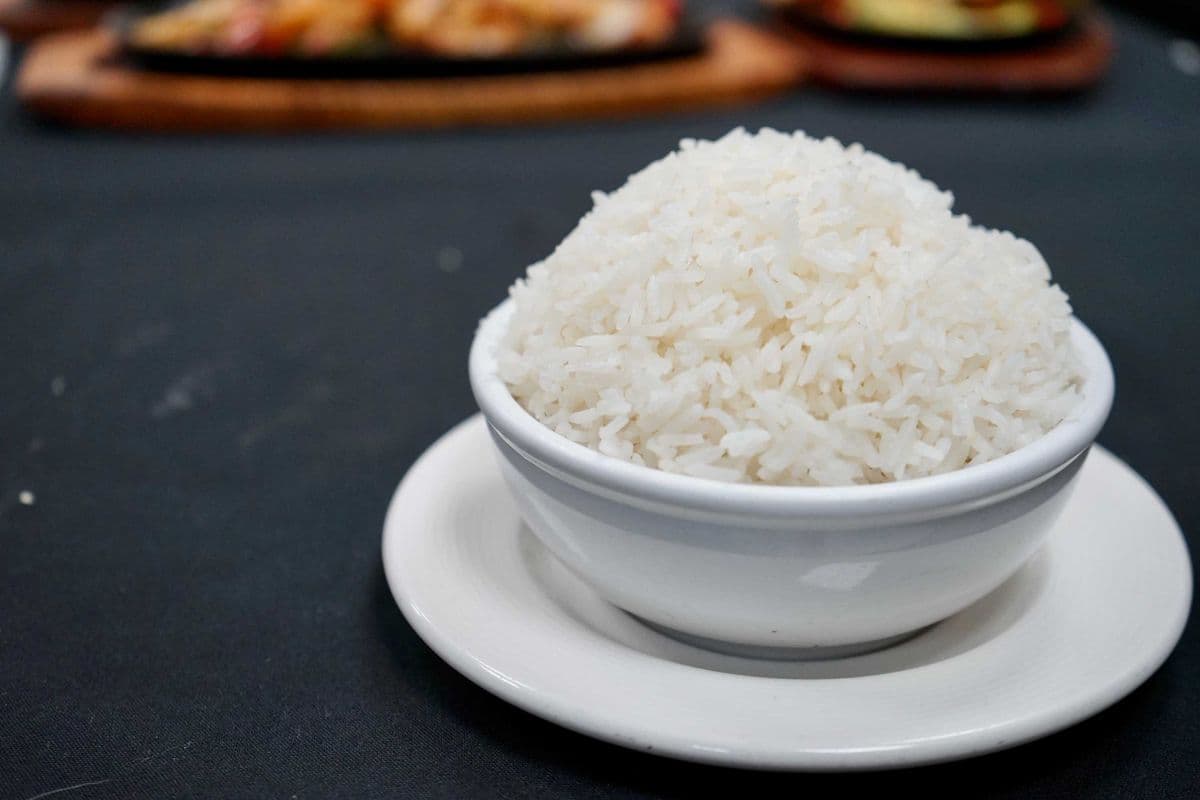 80. Steamed Rice(12 oz)