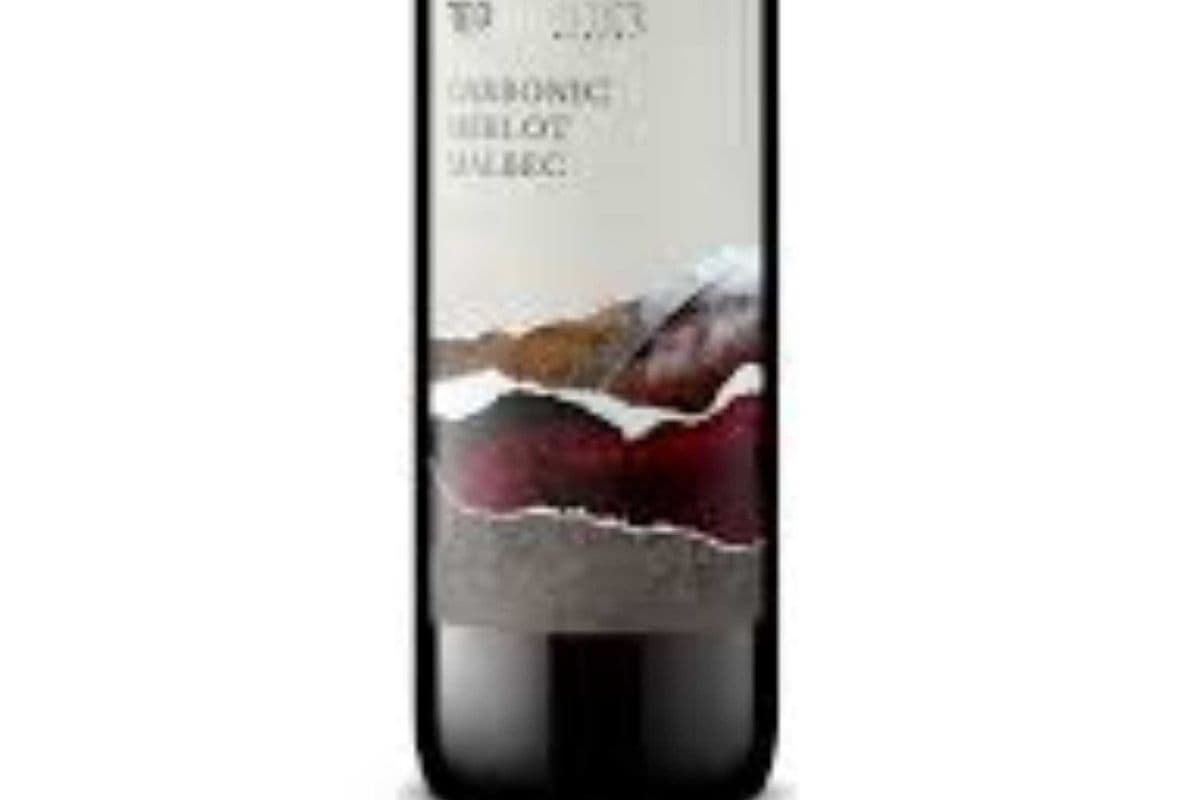 Red Rooster Carbonic Malbec Merlot (1 x 750ml)
