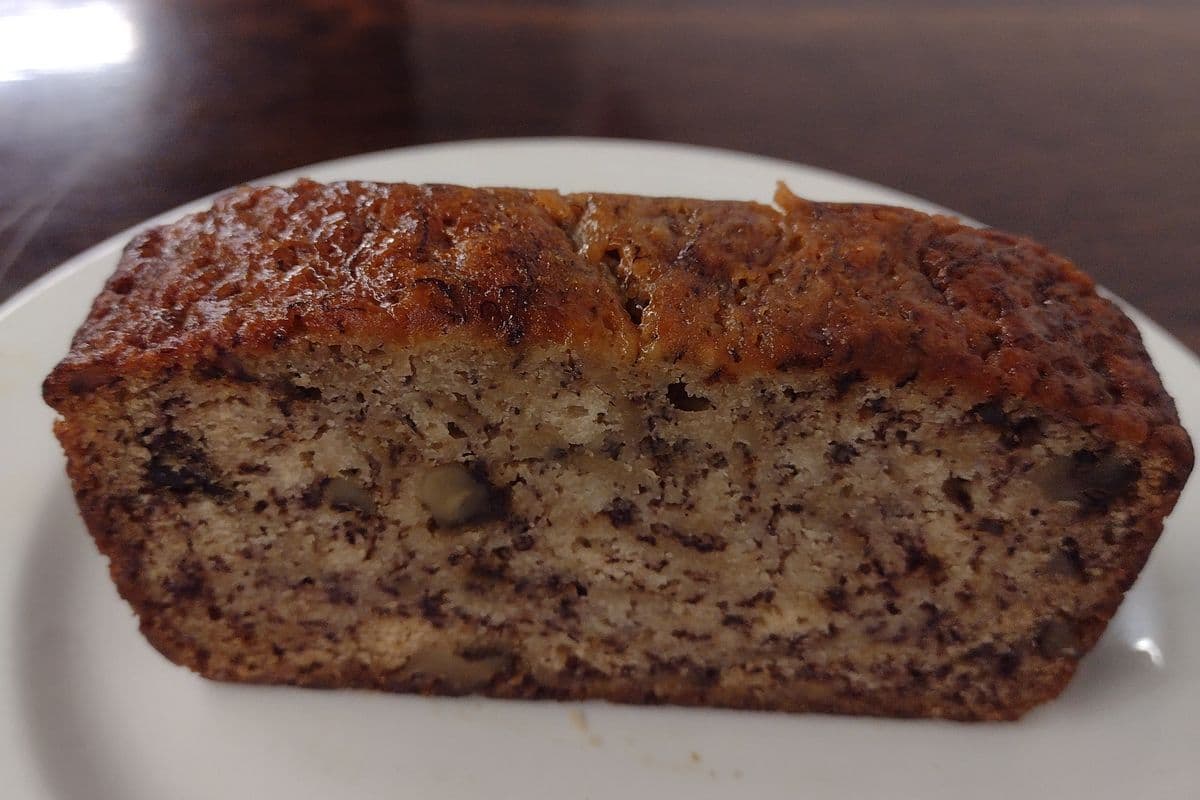 Banana Bread with Walnuts