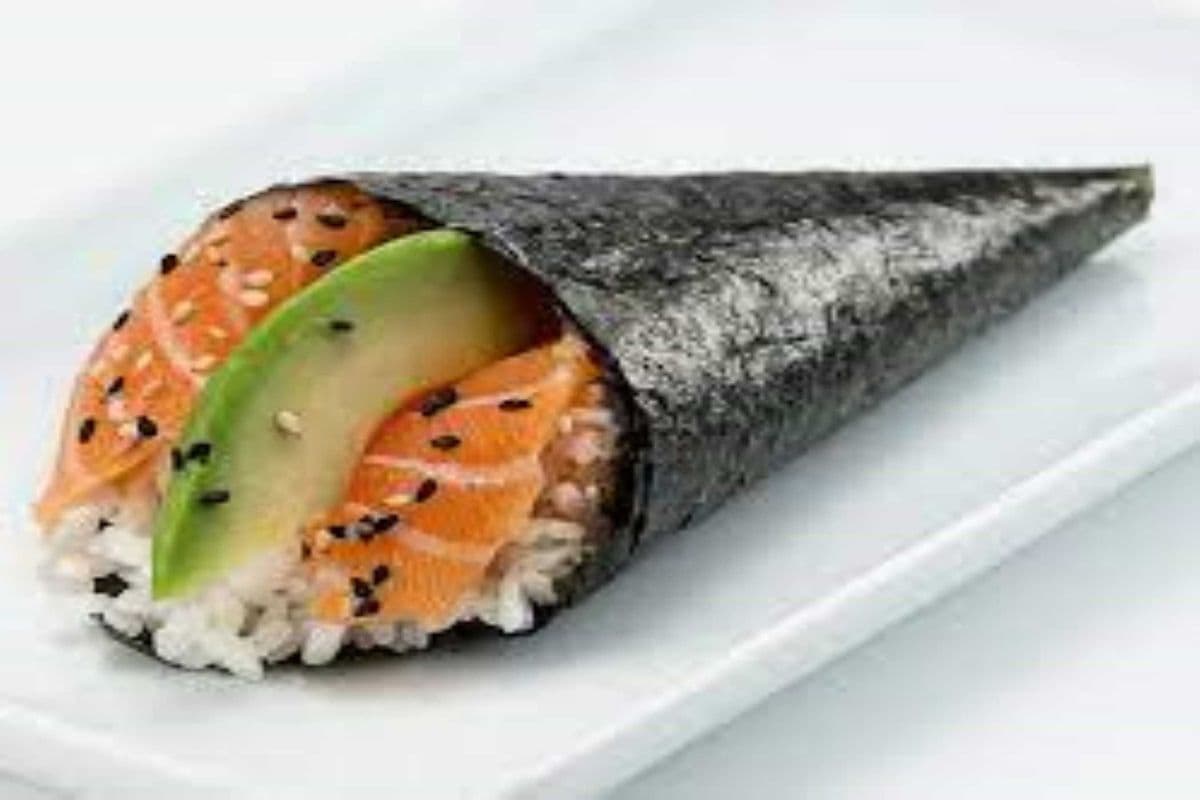 603. Salmon & Avocado H Roll (1 Pc)