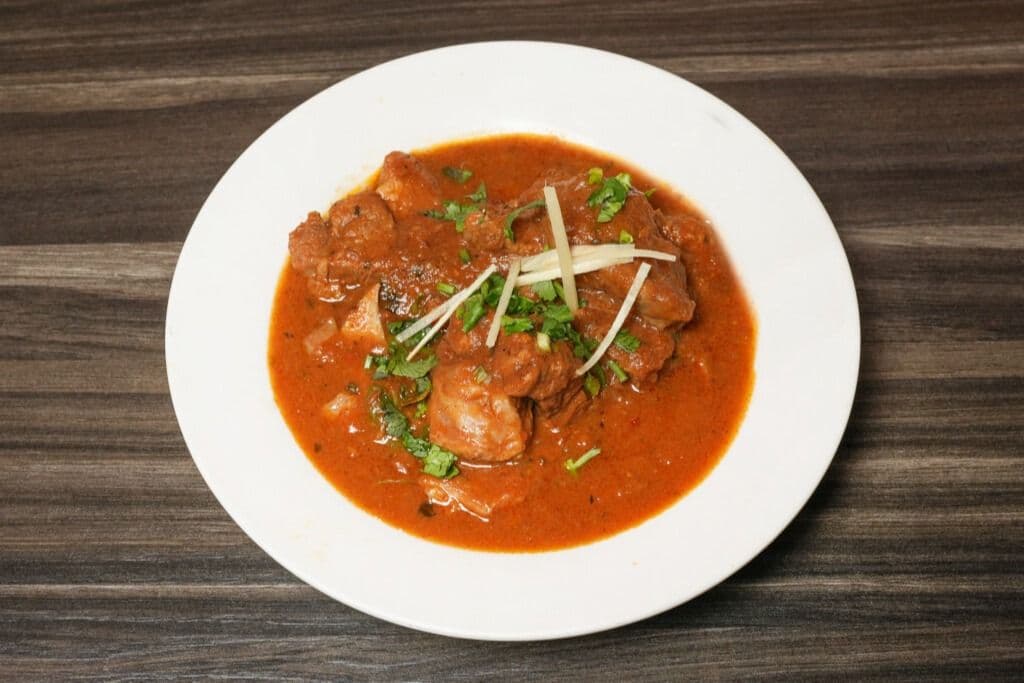 Lamb Curry (Karahi Gosht) with Naan