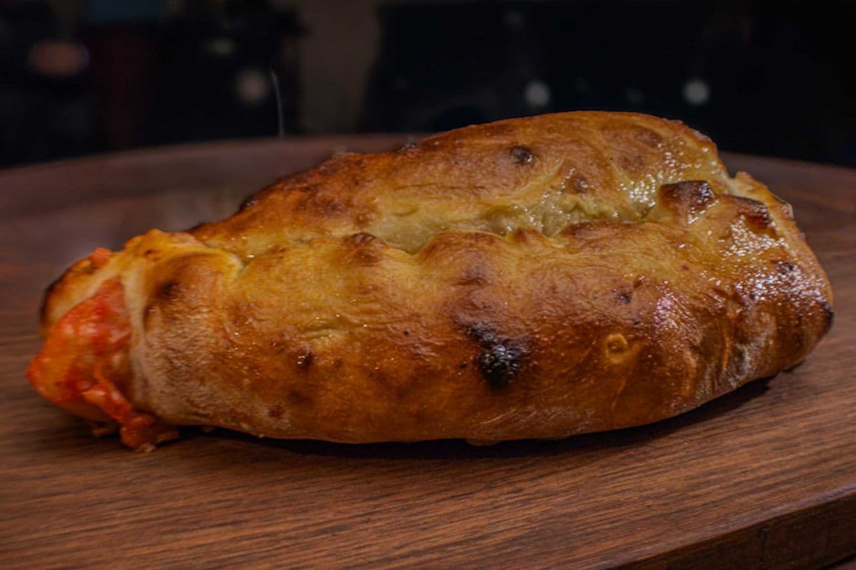 Pepperoni Calzone