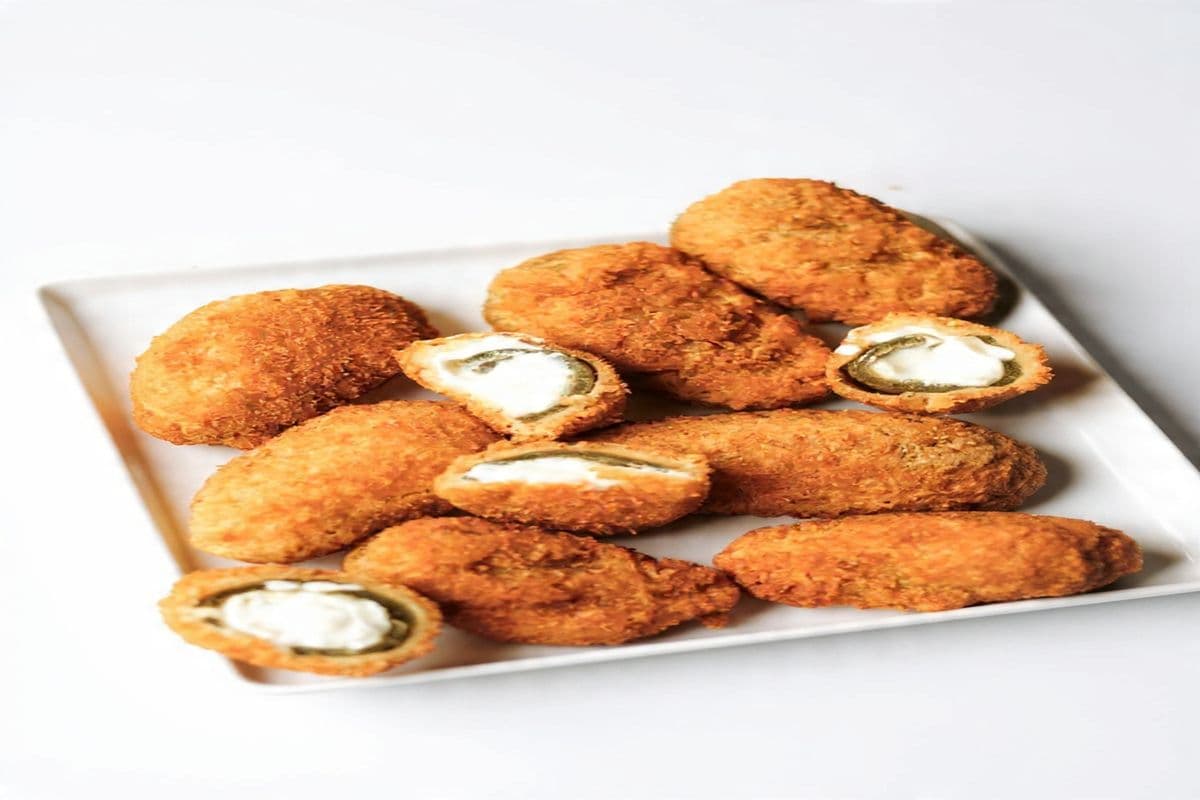 Jalapeno Poppers (6 PC)