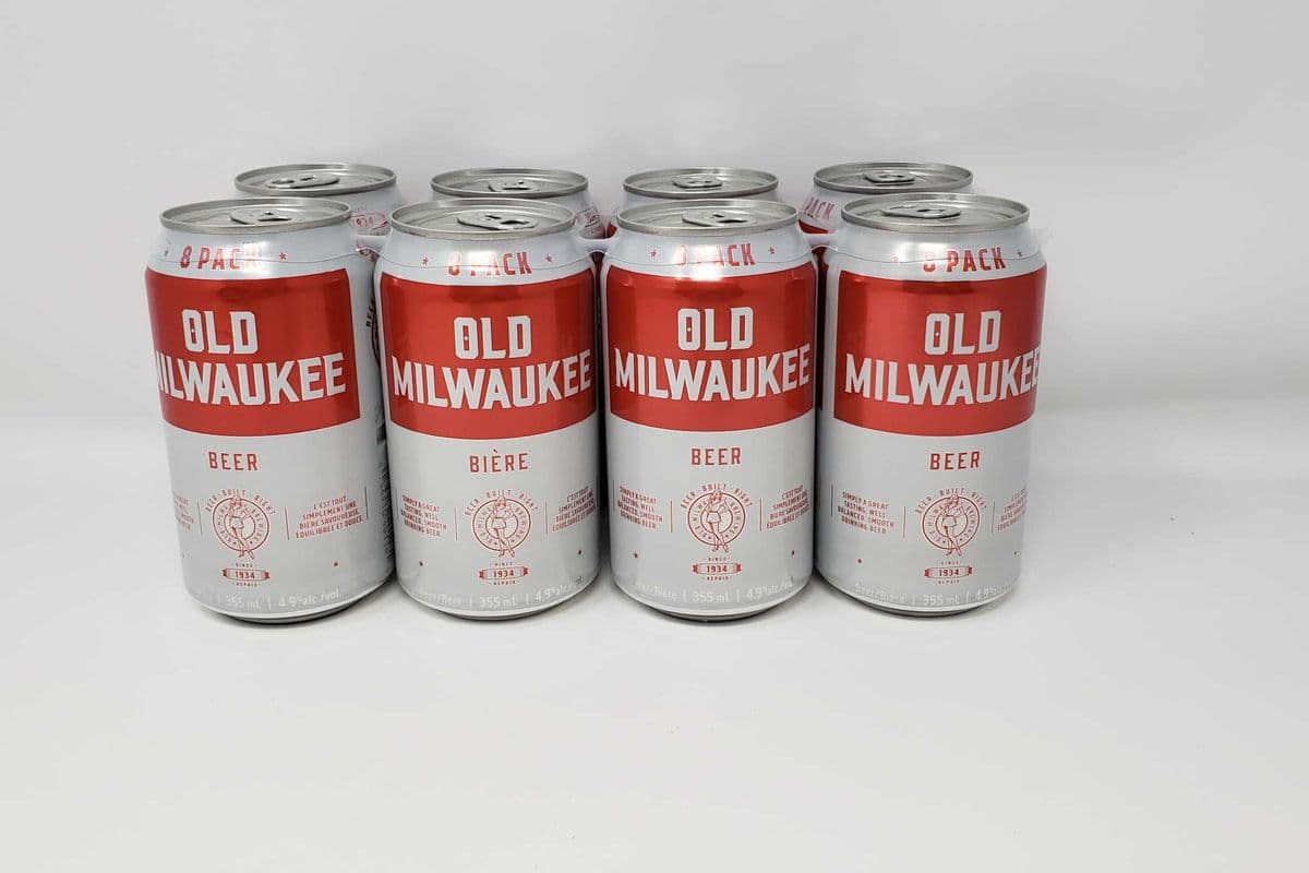 OLD MILWAUKEE (8 x 355ml)