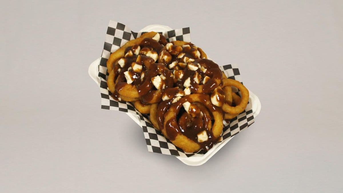 Onion Ring Poutine