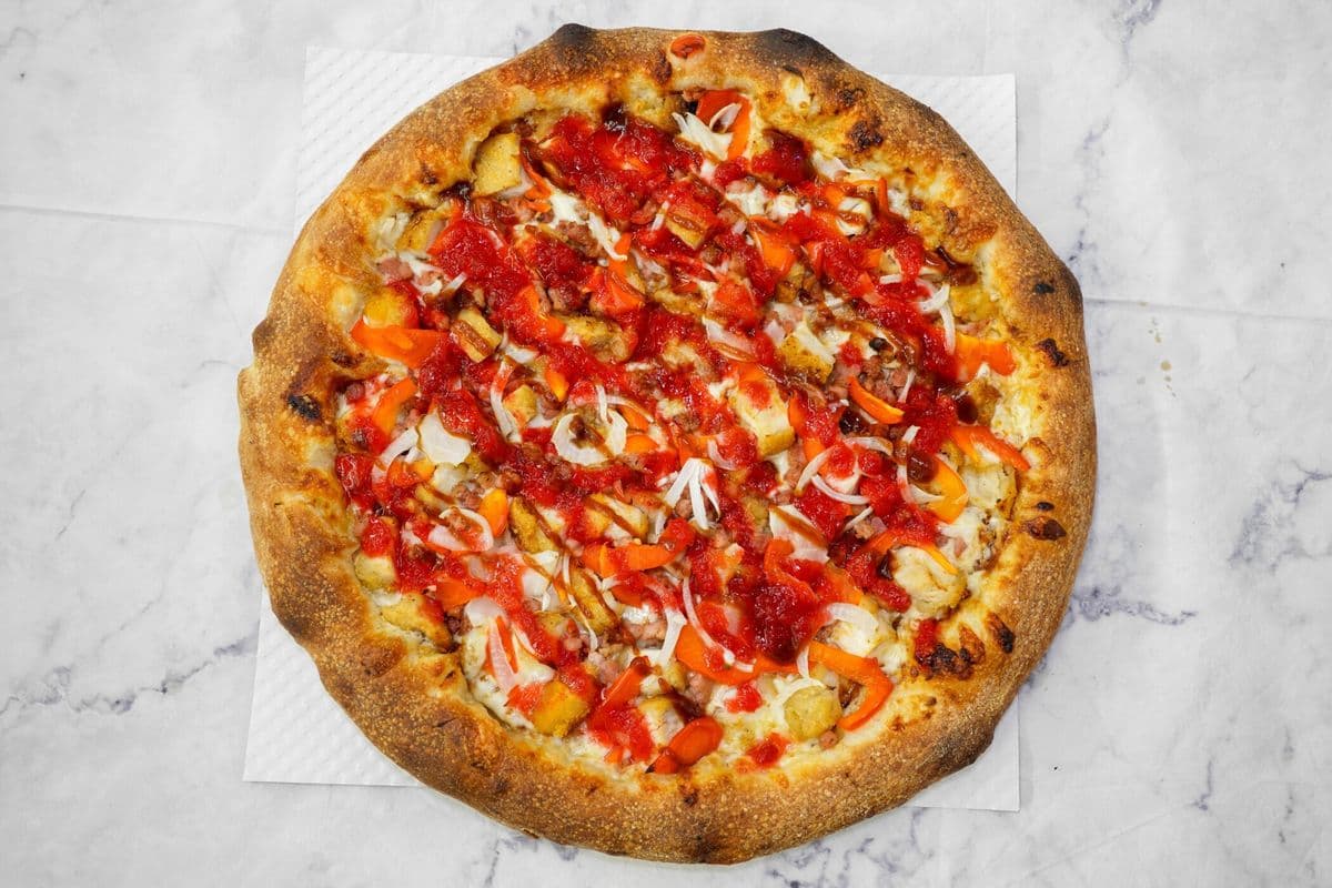 New York Style Pizza Smokin' and Drinkin' BBQ Chicken (Best Seller) (14")