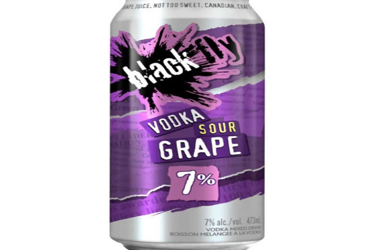 BLACK FLY VODKA SOUR GRAPE 4X473ML (4 x 473ML)