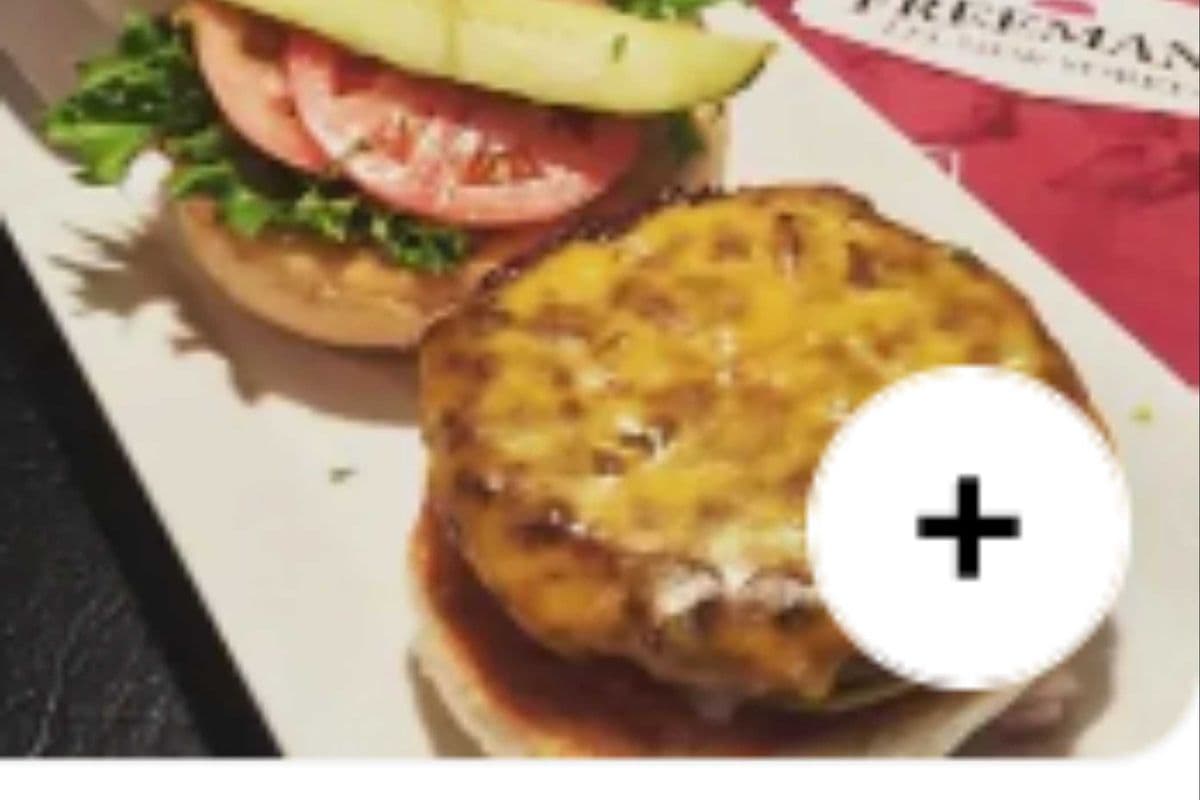 Big Vinnie's Guacamole Burger